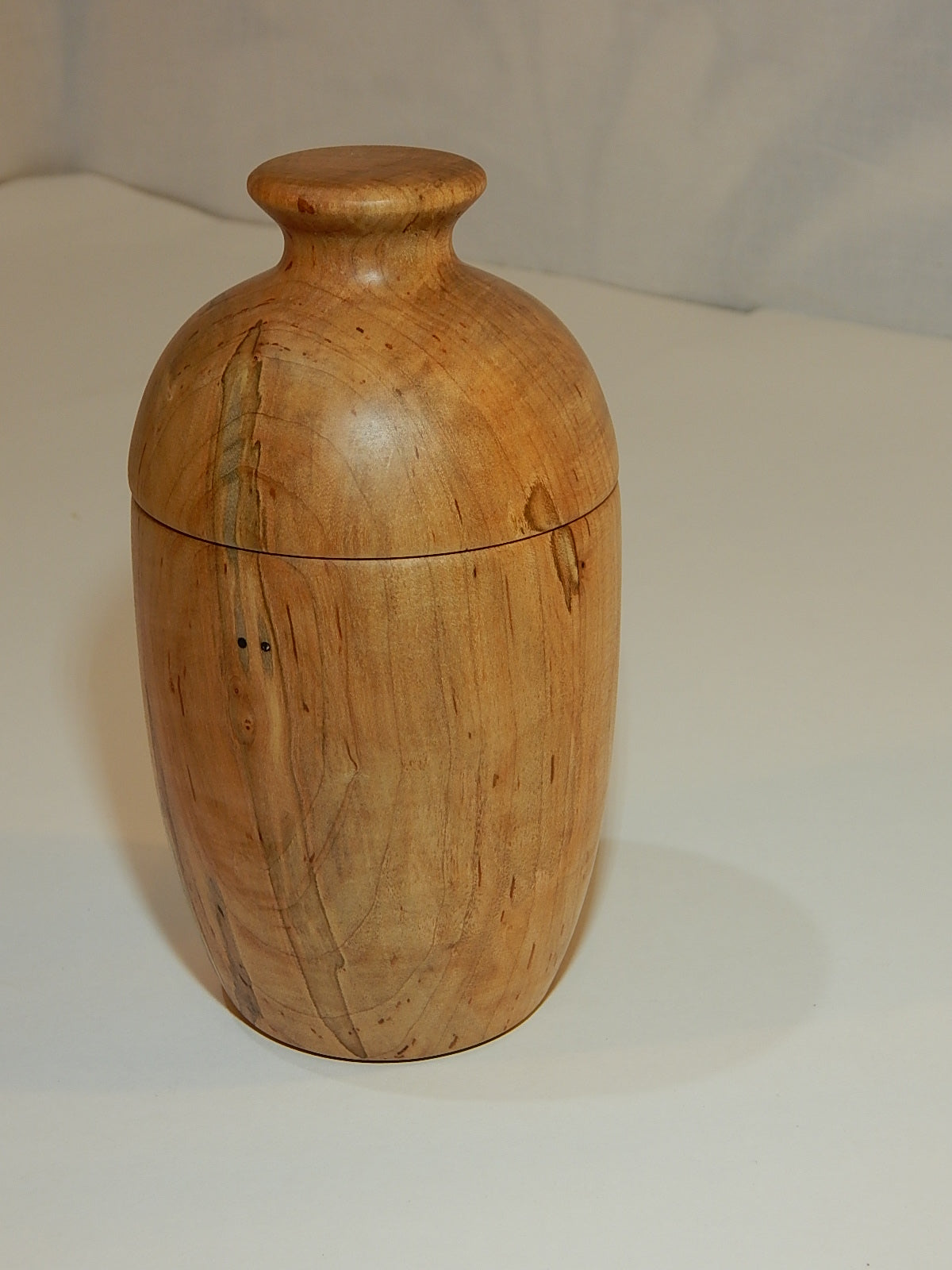 Maple Bowl with Lid, Handmade Lathe Turned Box, Artisan Crafted