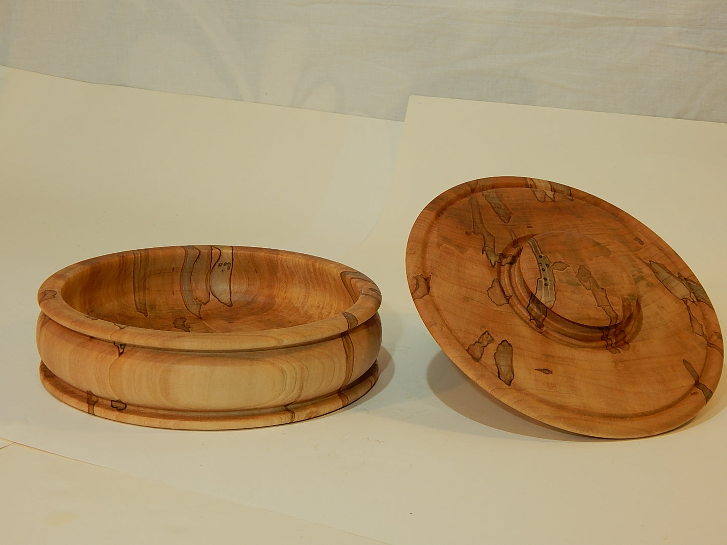 Maple Bowl with Lid, Handmade Lathe Turned Box, Artisan Crafted