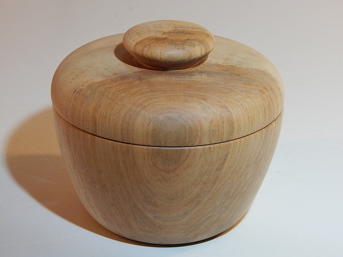 Maple Bowl with Lid, Handmade Lathe Turned Box, Artisan Crafted