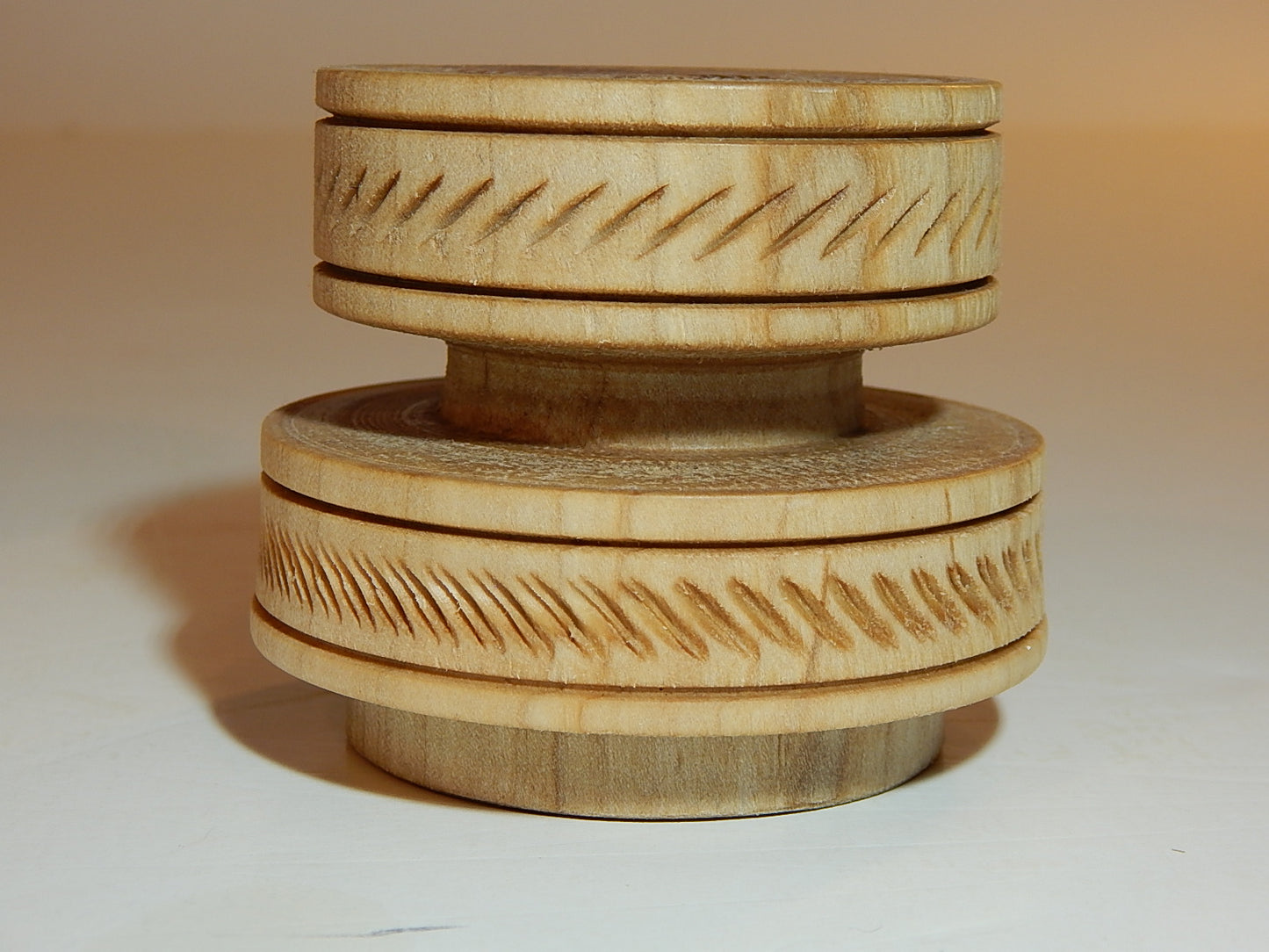 Maple Bowl with Lid, Handmade Lathe Turned Box, Artisan Crafted