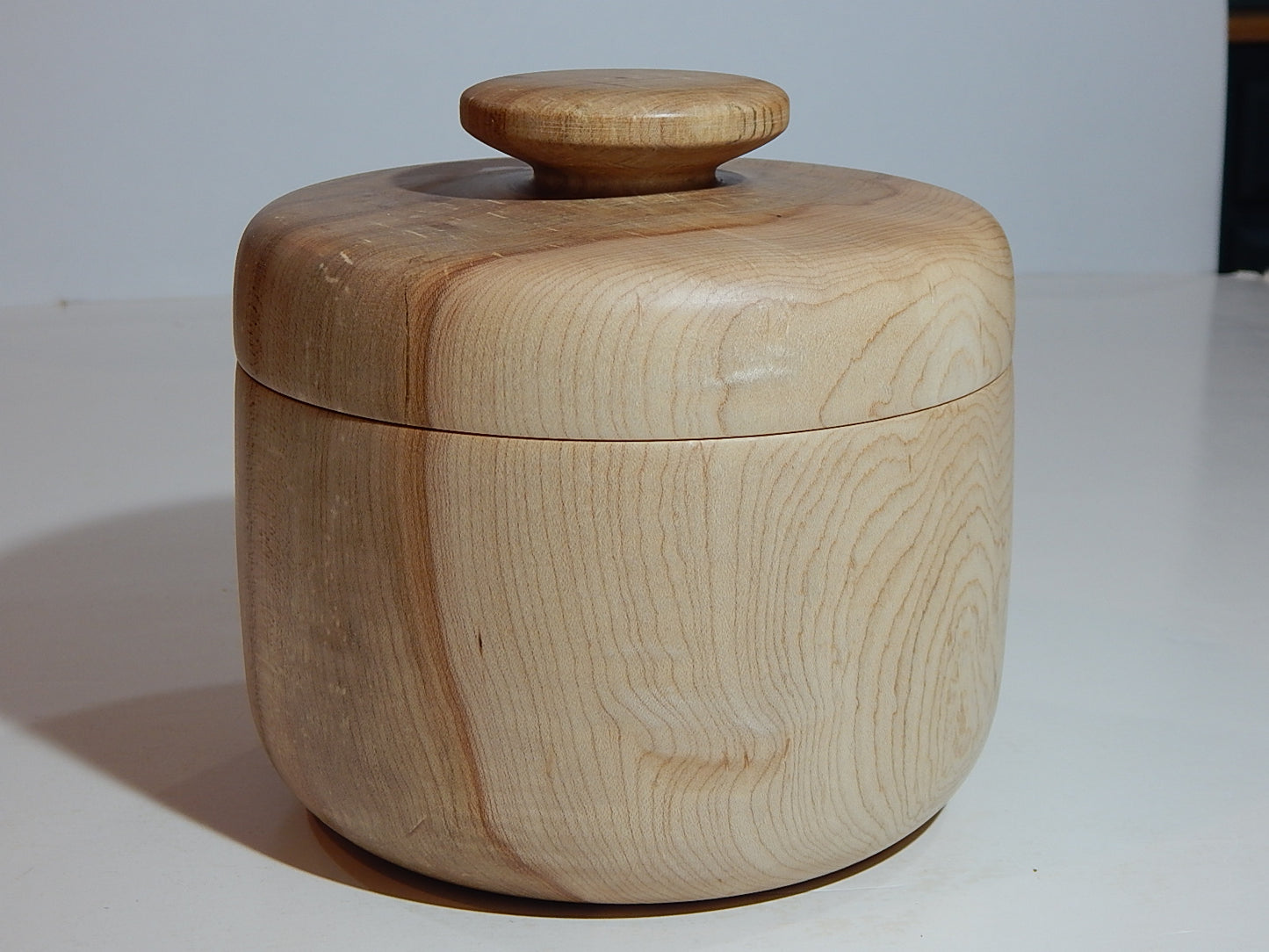 Maple Bowl with Lid, Handmade Lathe Turned Box, Artisan Crafted