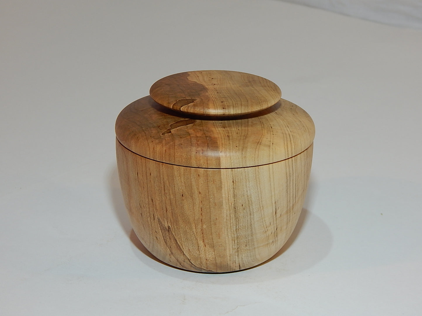 Maple Bowl with Lid, Handmade Lathe Turned Box, Artisan Crafted