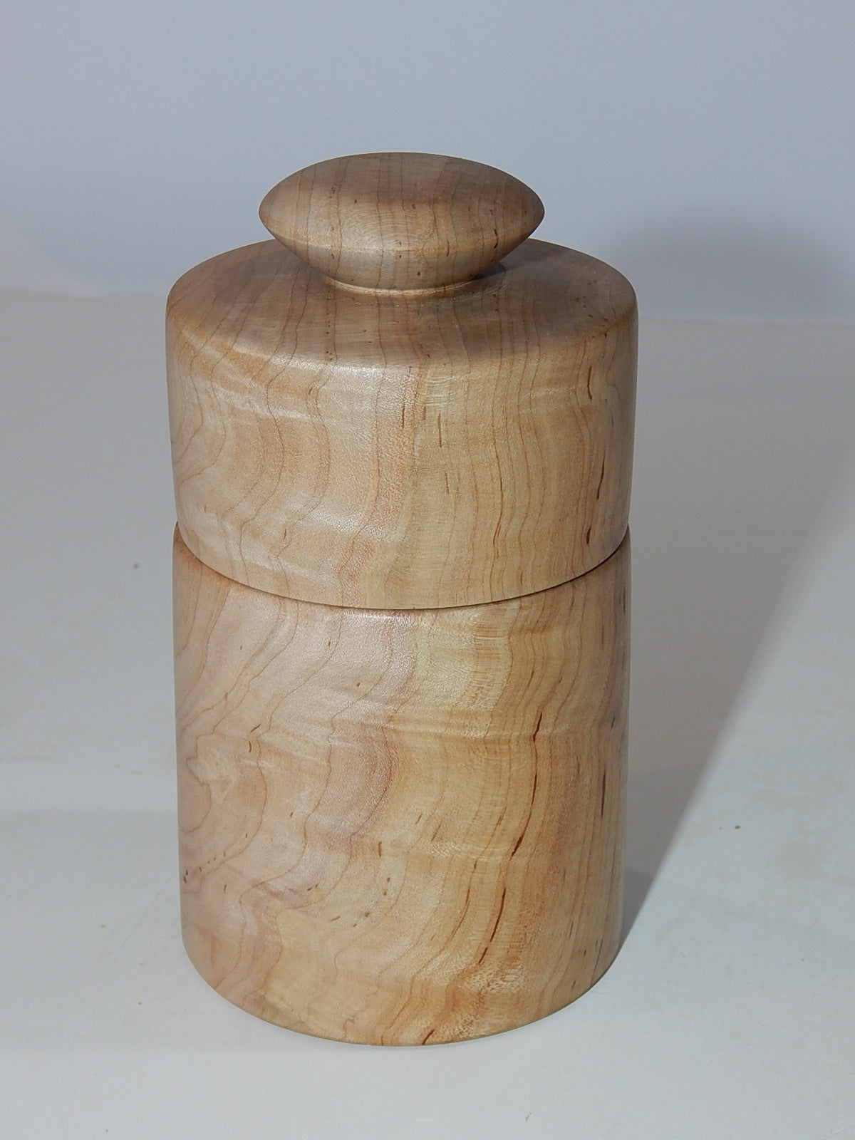 Maple Bowl with Lid, Handmade Lathe Turned Box, Artisan Crafted