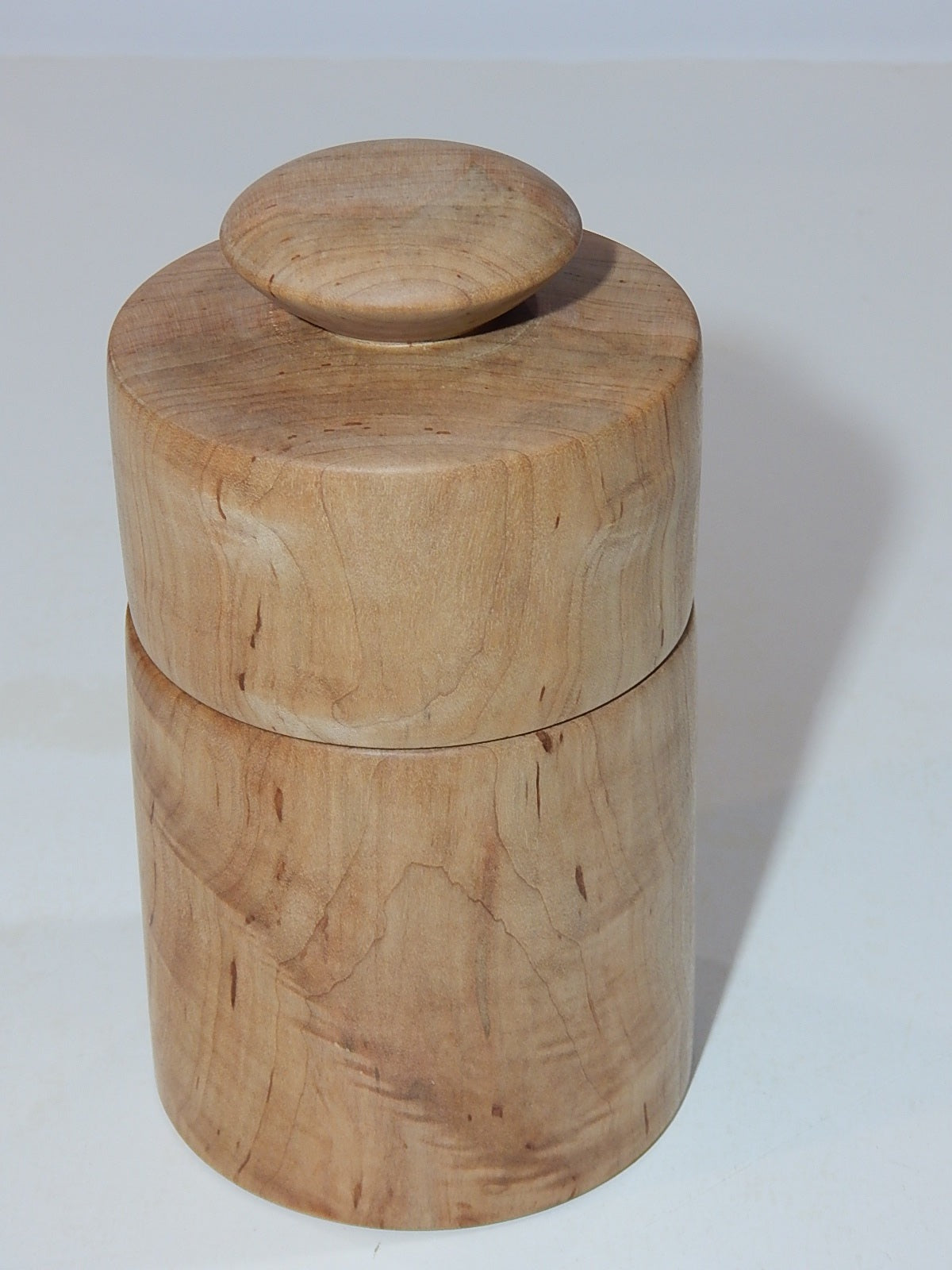 Maple Bowl with Lid, Handmade Lathe Turned Box, Artisan Crafted