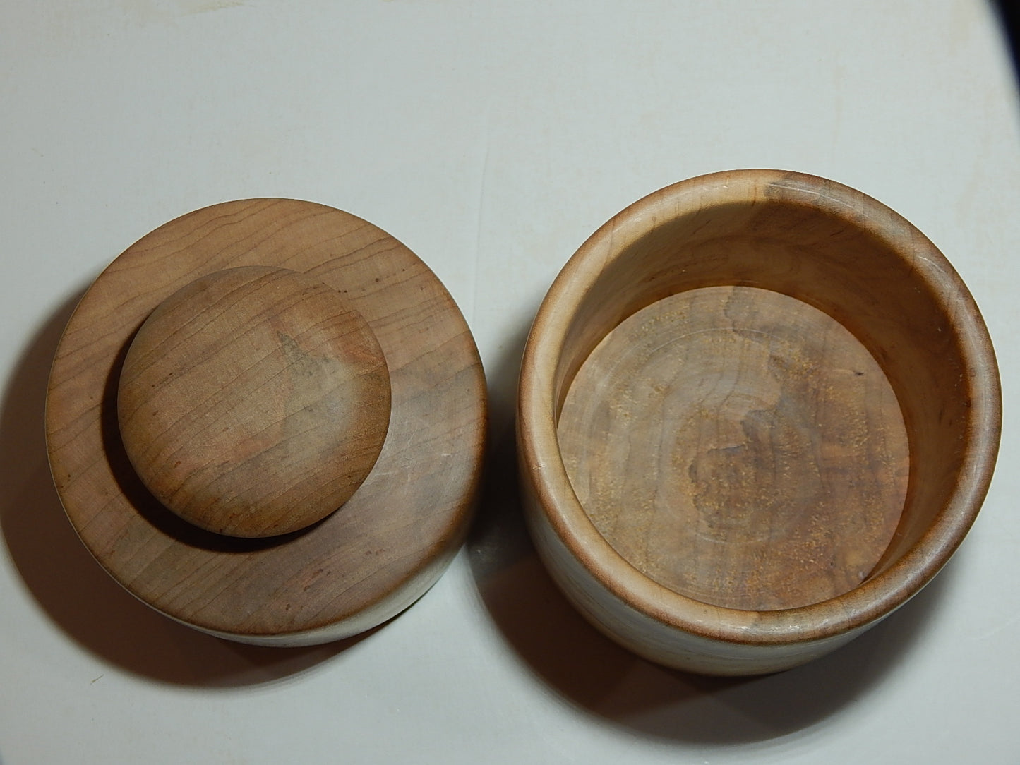 Maple Bowl with Lid, Handmade Lathe Turned Box, Artisan Crafted