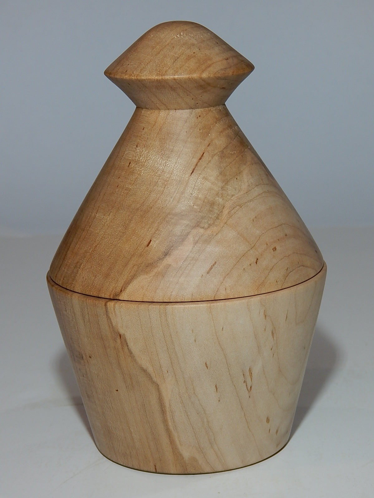 Maple Bowl with Lid, Handmade Lathe Turned Box, Artisan Crafted