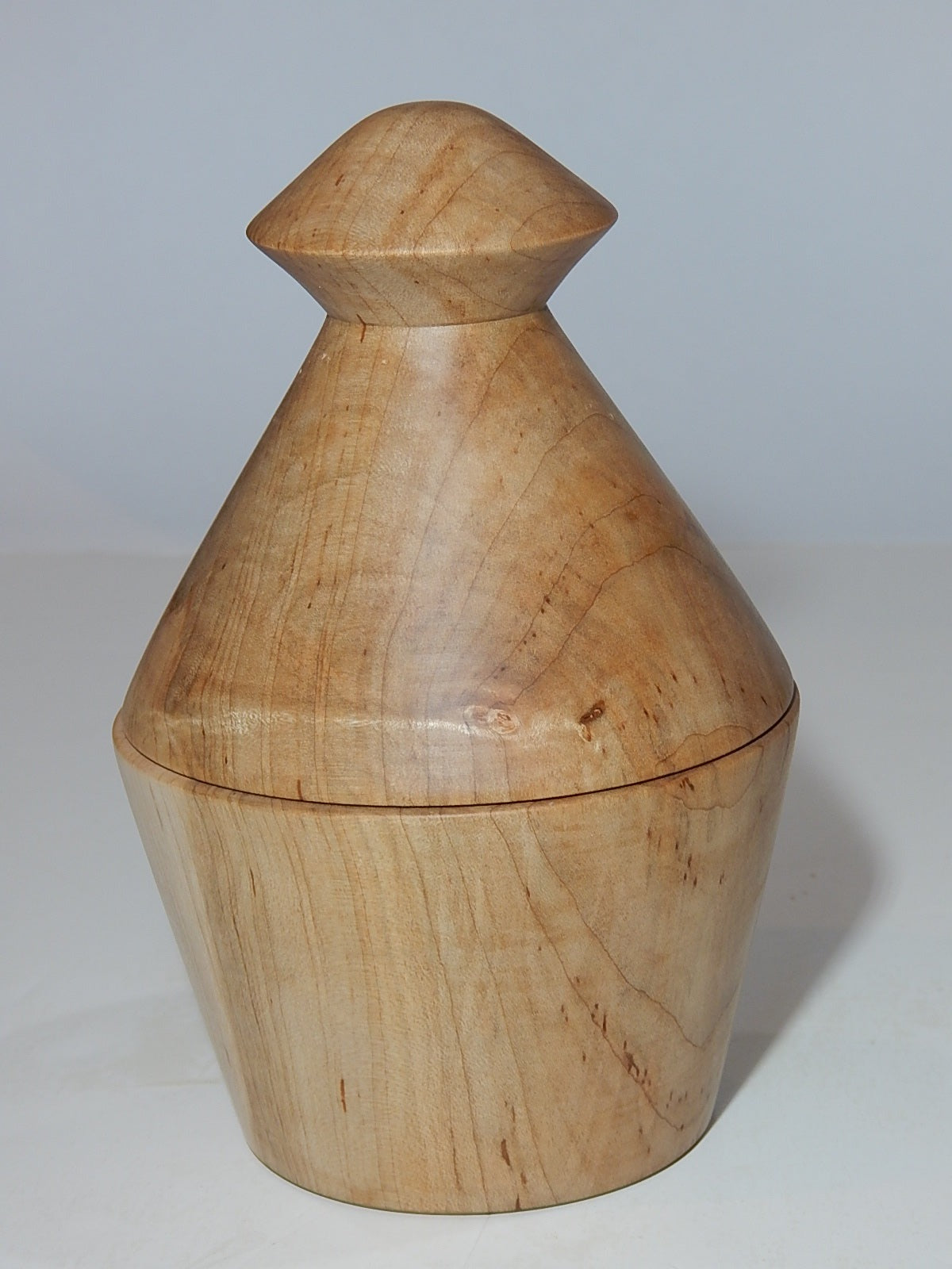 Maple Bowl with Lid, Handmade Lathe Turned Box, Artisan Crafted