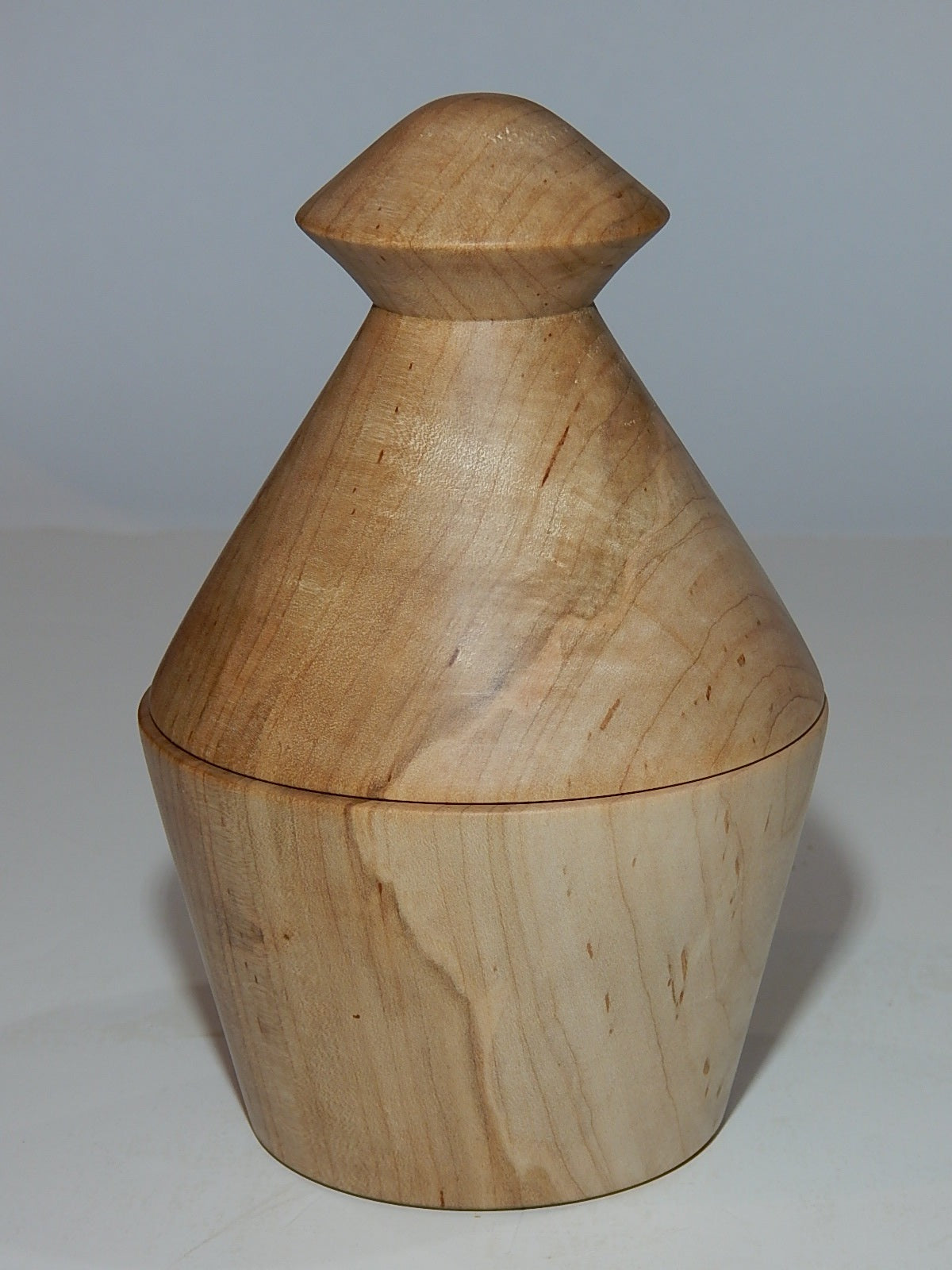 Maple Bowl with Lid, Handmade Lathe Turned Box, Artisan Crafted