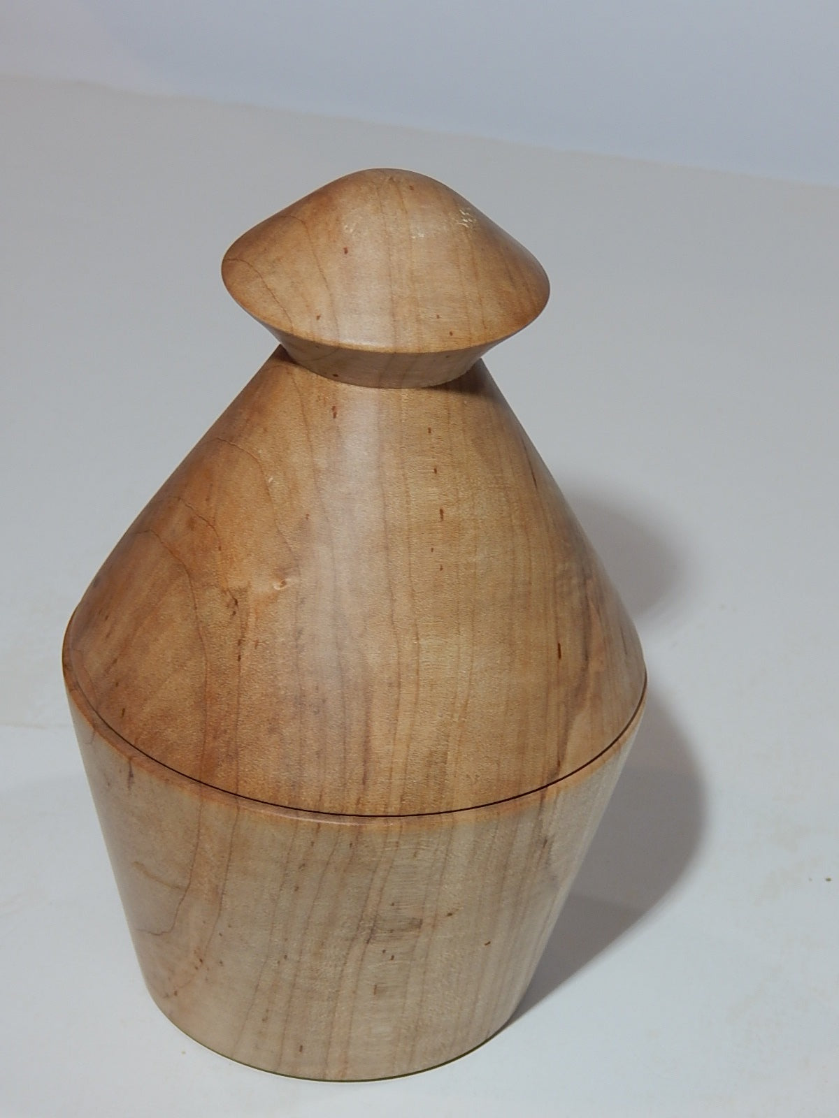 Maple Bowl with Lid, Handmade Lathe Turned Box, Artisan Crafted