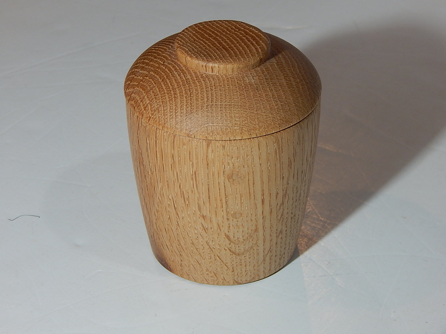 Oak Bowl with Lid, Handmade Lathe Turned Box, Artisan Crafted