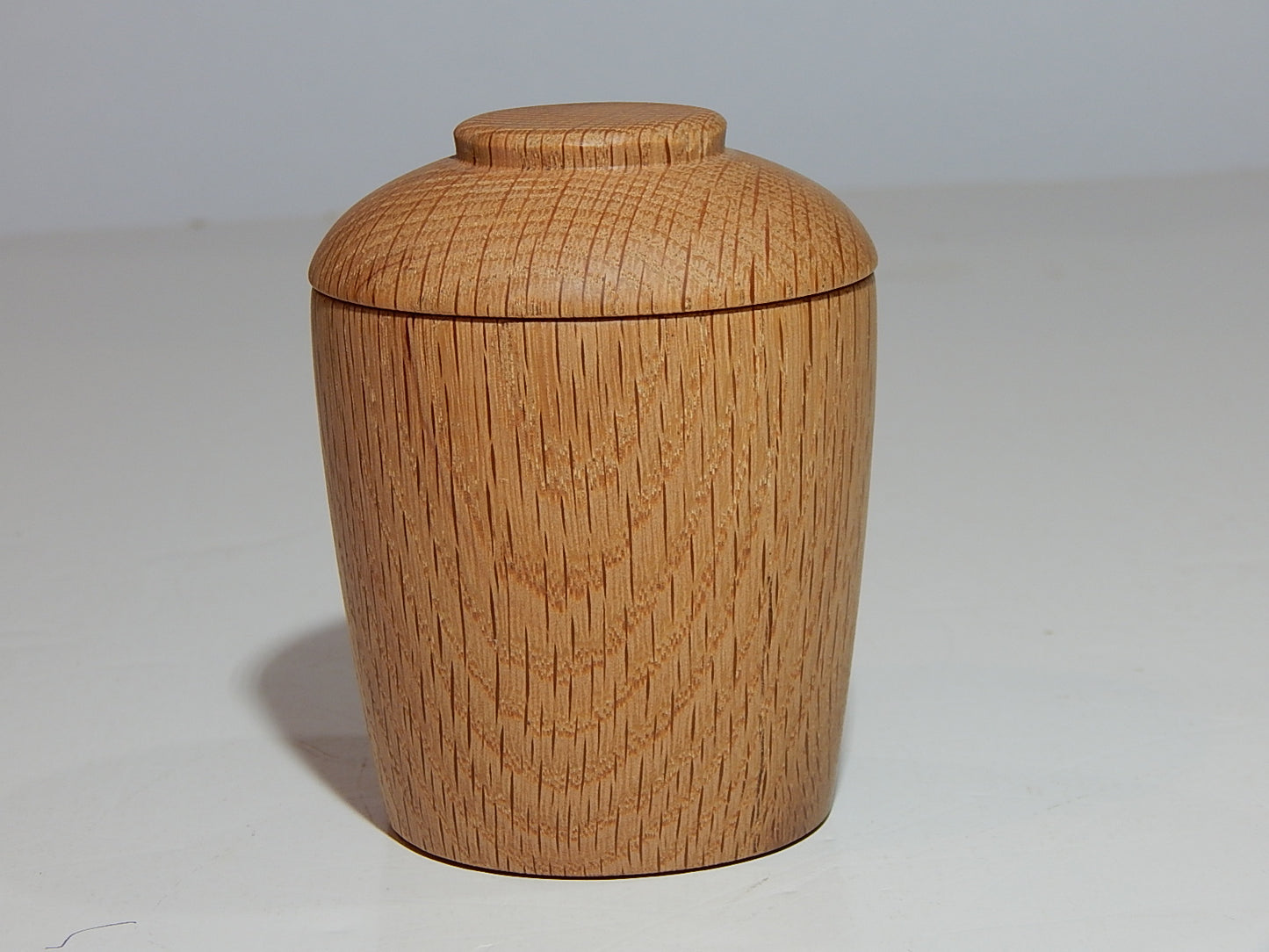 Oak Bowl with Lid, Handmade Lathe Turned Box, Artisan Crafted