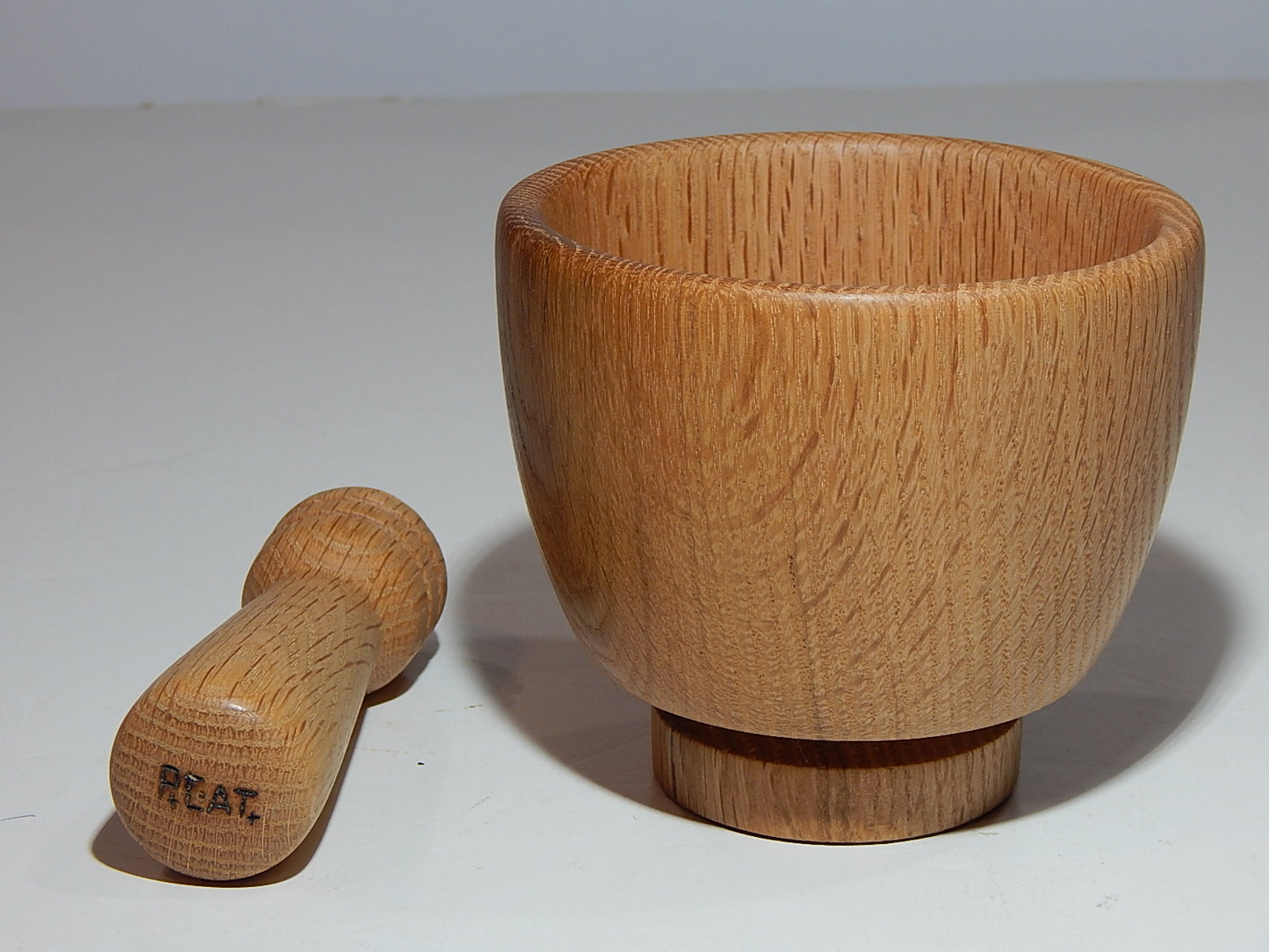 OAK MORTAR AND PESTLE HANDMADE LATHE TURNED ARTISAN CRAFTED