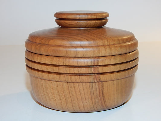 Wild Cherry Bowl with Lid, Handmade Lathe Turned Box, Artisan Crafted