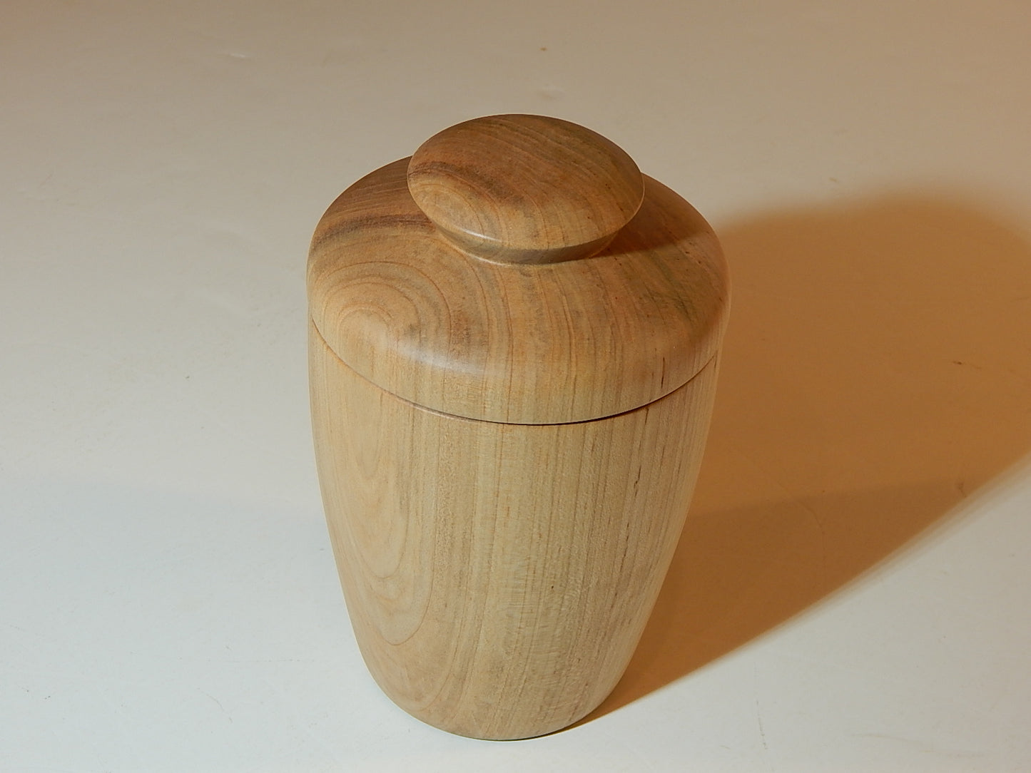 Maple Bowl with Lid, Handmade Lathe Turned Box, Artisan Crafted