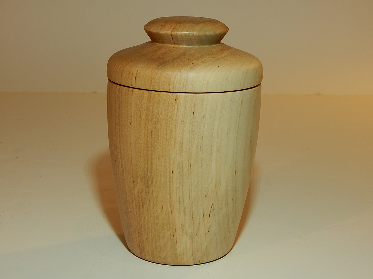 Maple Bowl with Lid, Handmade Lathe Turned Box, Artisan Crafted