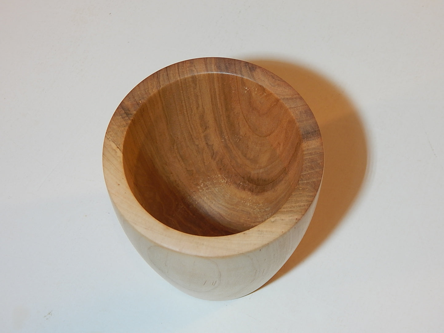 Maple Bowl with Lid, Handmade Lathe Turned Box, Artisan Crafted