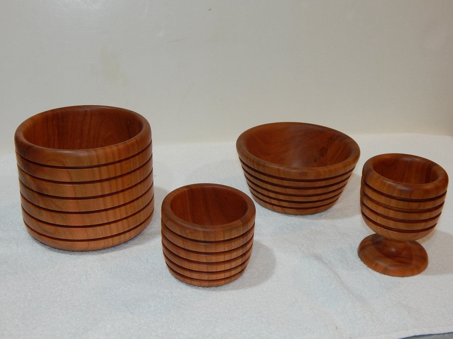 WILD CHERRY WOOD 4 BOWLS HANDMADE SET ARTISAN CRAFTED