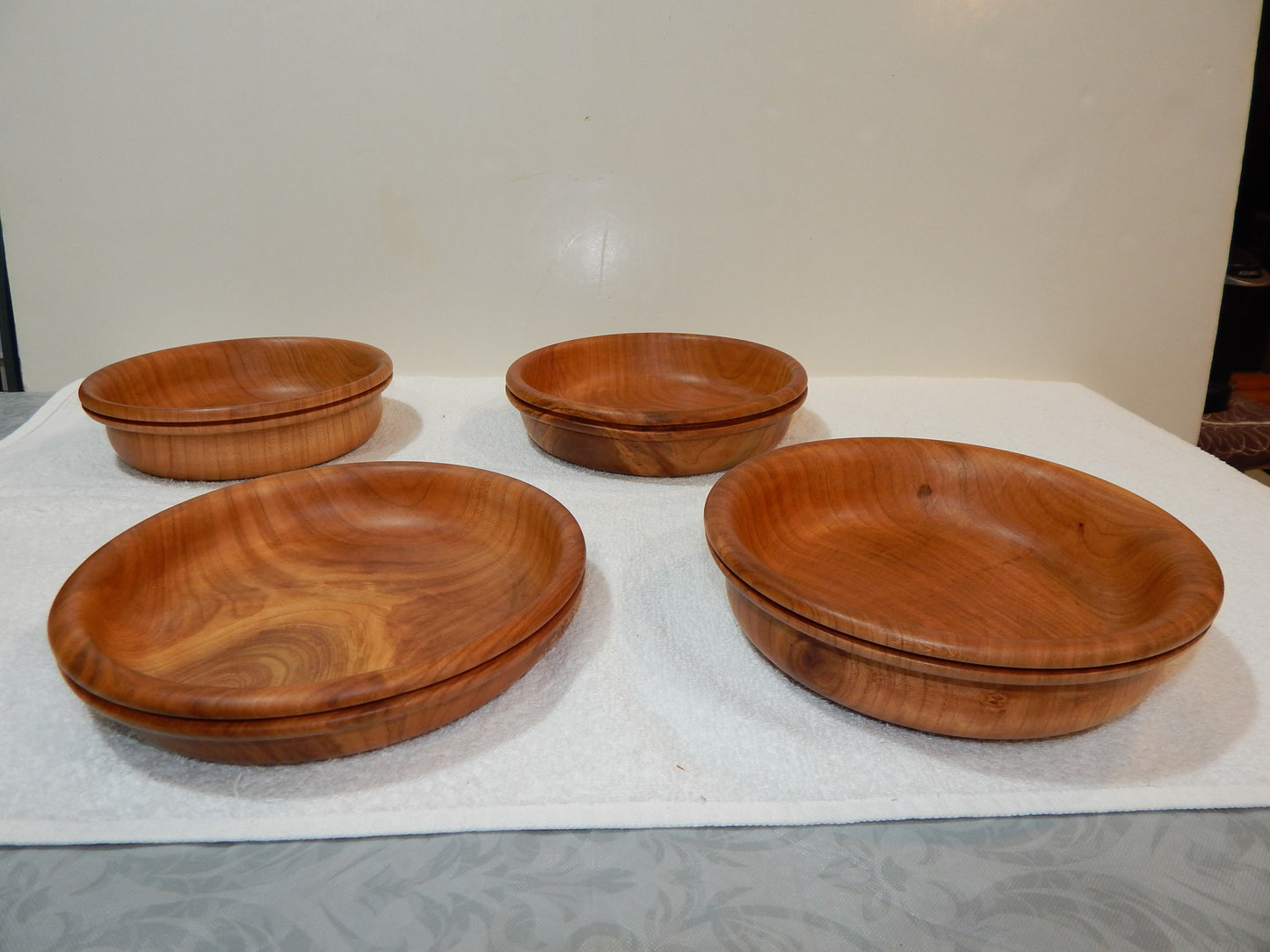 WILD CHERRY WOOD 4 BOWLS HANDMADE SET ARTISAN CRAFTED