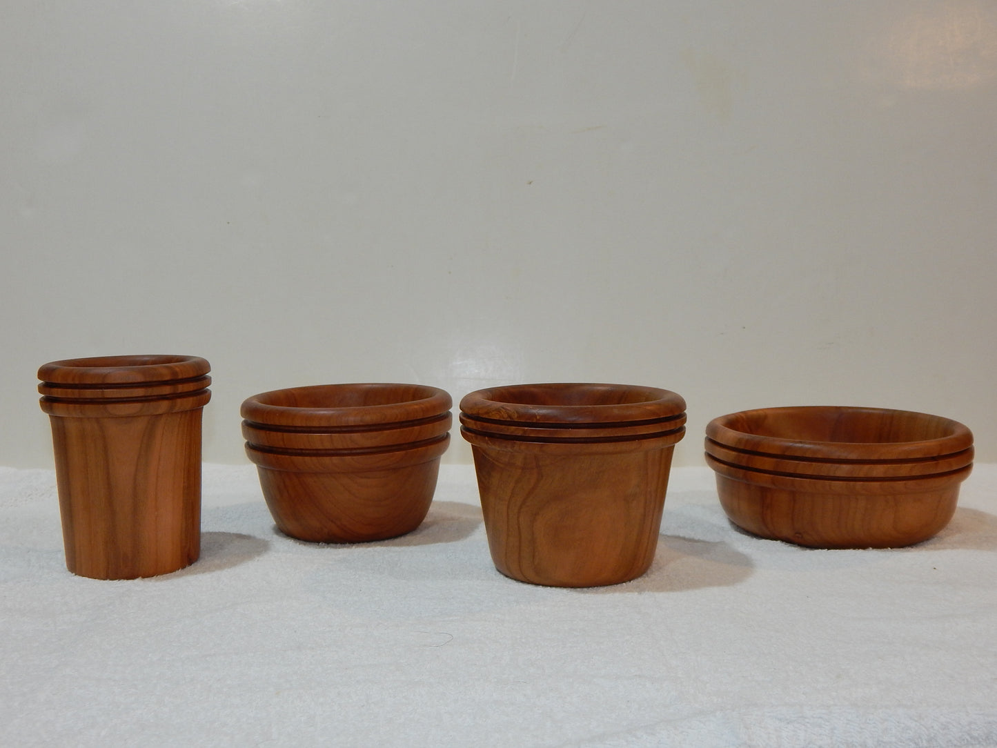 WILD CHERRY WOOD 4 BOWLS HANDMADE SET ARTISAN CRAFTED