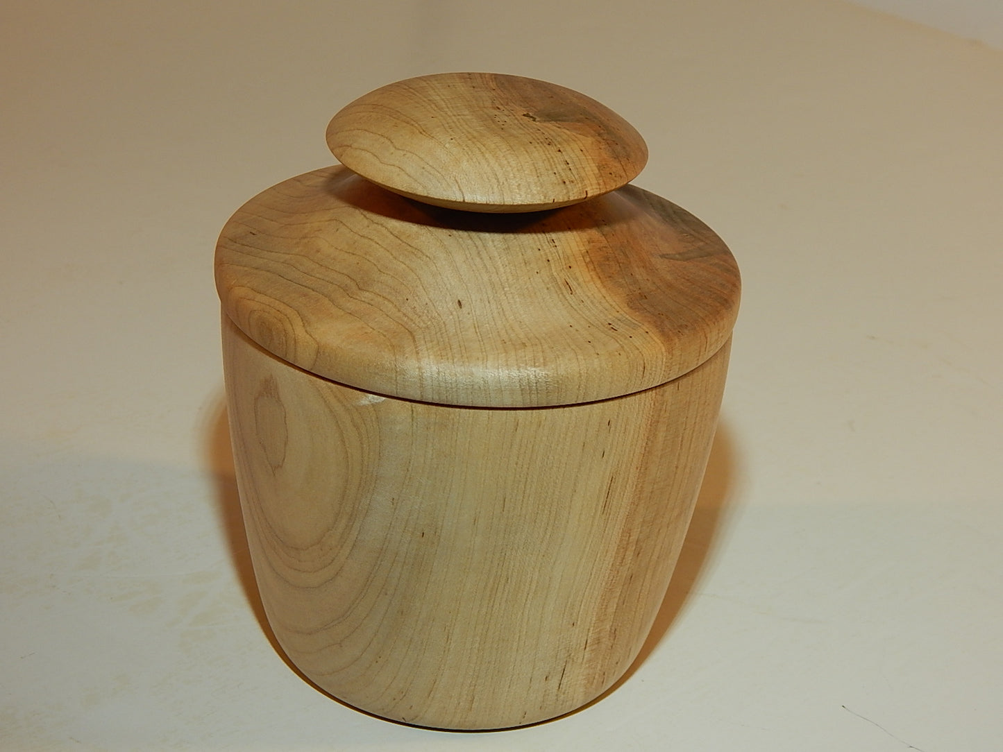 Maple Bowl with Lid, Handmade Lathe Turned Box, Artisan Crafted