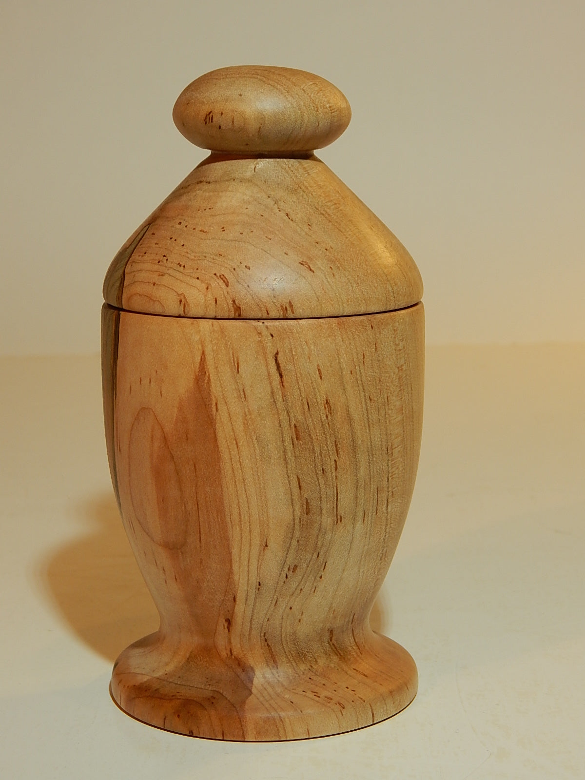 Maple Bowl with Lid, Handmade Lathe Turned Box, Artisan Crafted