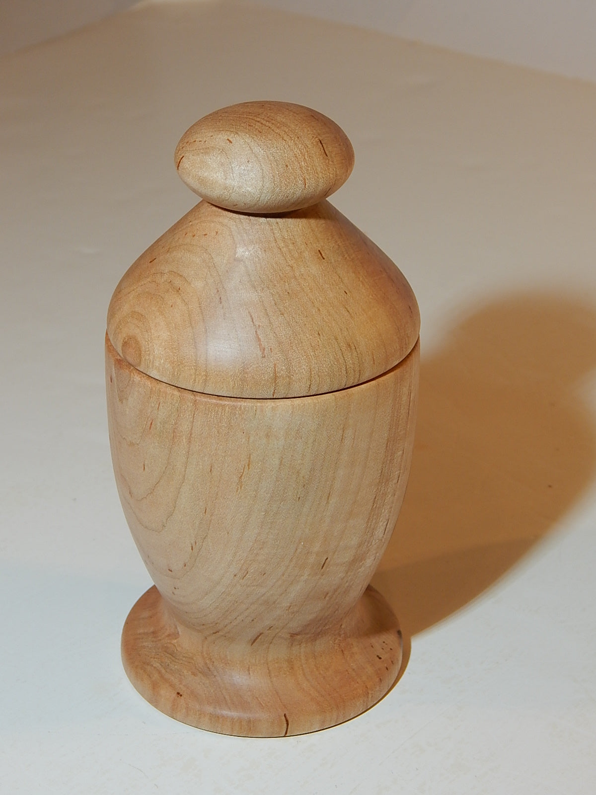 Maple Bowl with Lid, Handmade Lathe Turned Box, Artisan Crafted