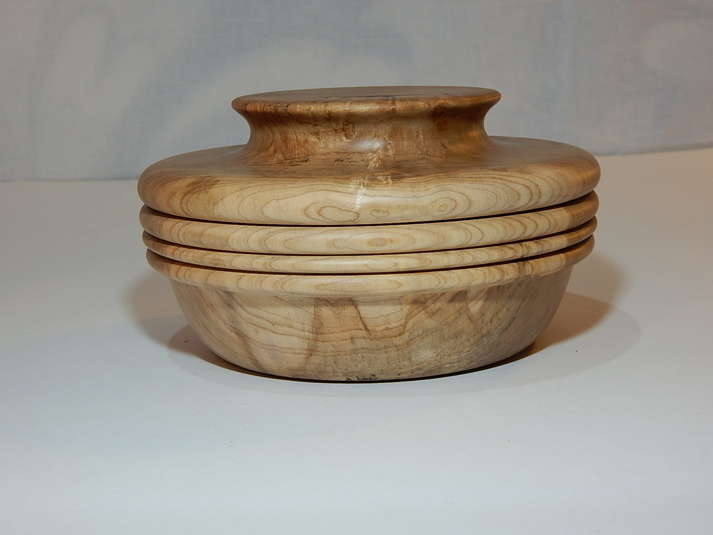 Maple Bowl with Lid, Handmade Lathe Turned Box, Artisan Crafted