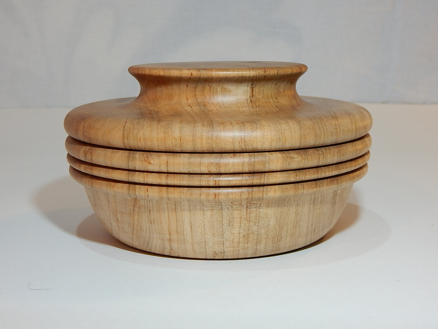 Maple Bowl with Lid, Handmade Lathe Turned Box, Artisan Crafted