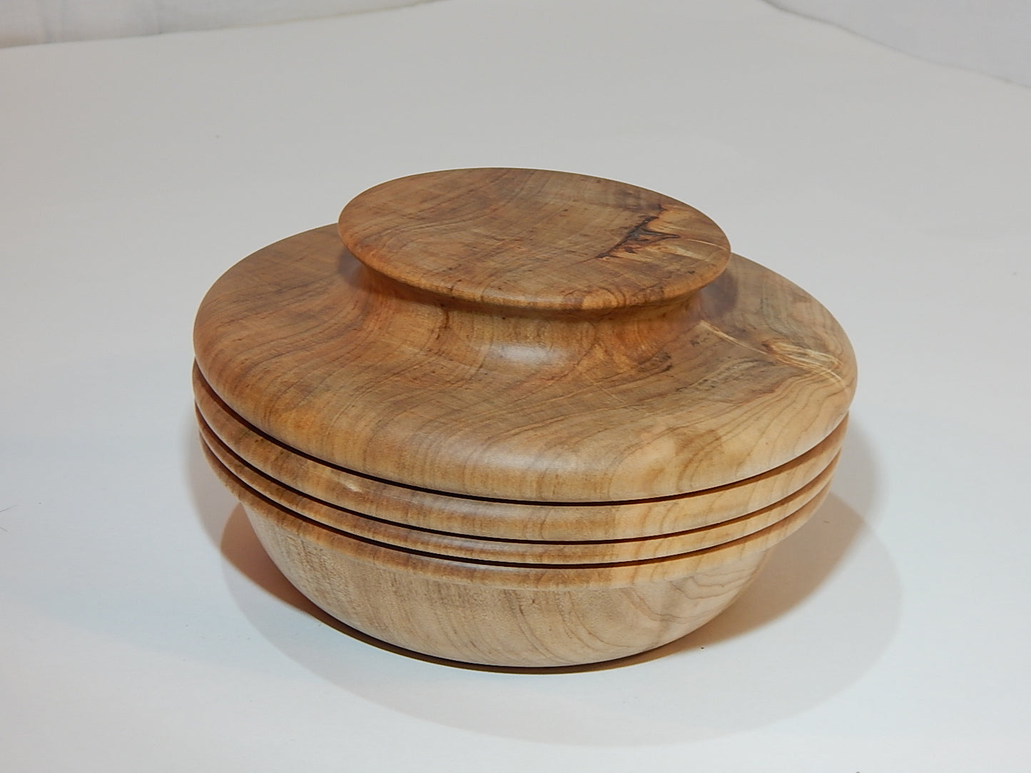 Maple Bowl with Lid, Handmade Lathe Turned Box, Artisan Crafted