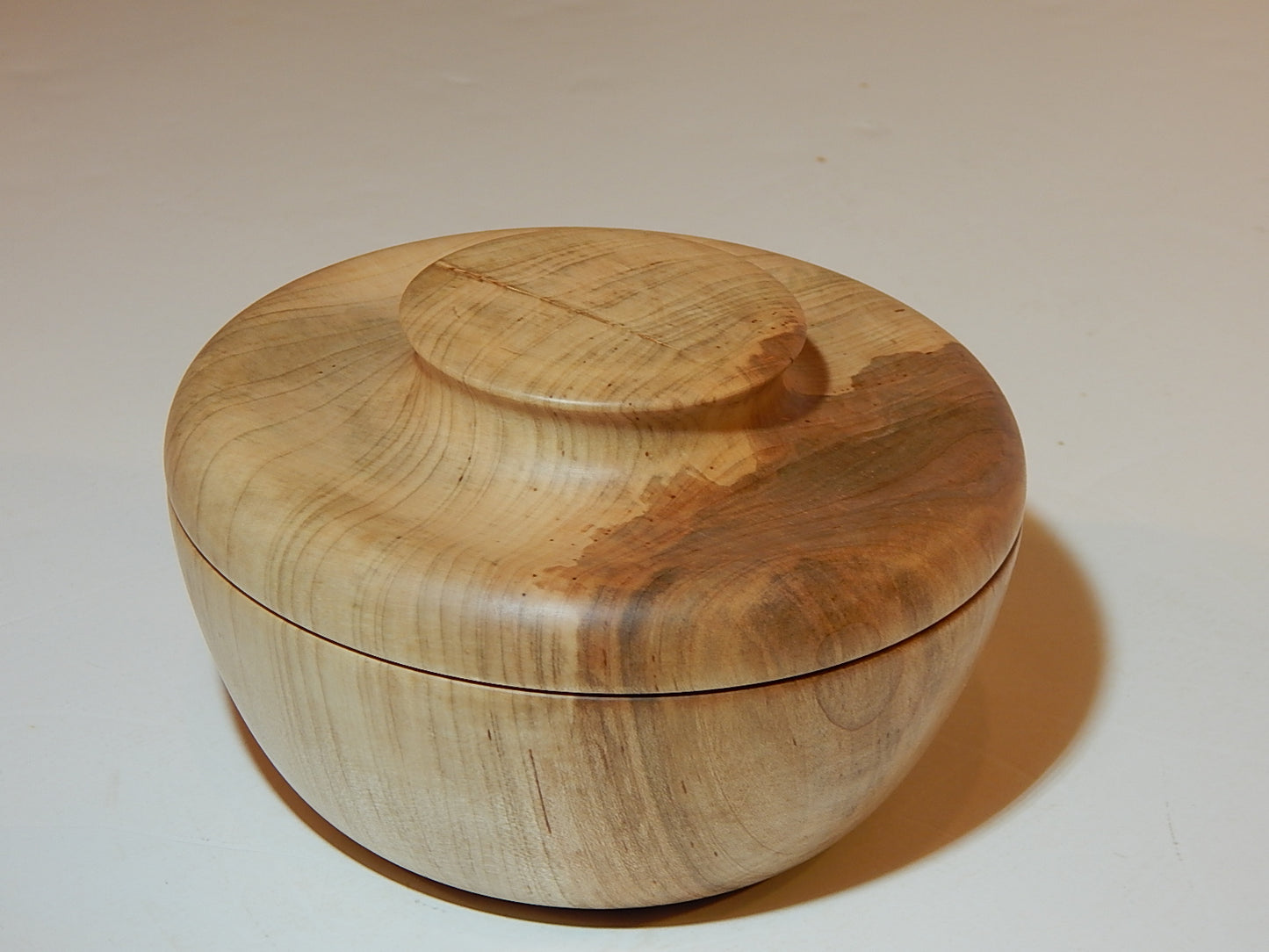 Maple Bowl with Lid, Handmade Lathe Turned Box, Artisan Crafted