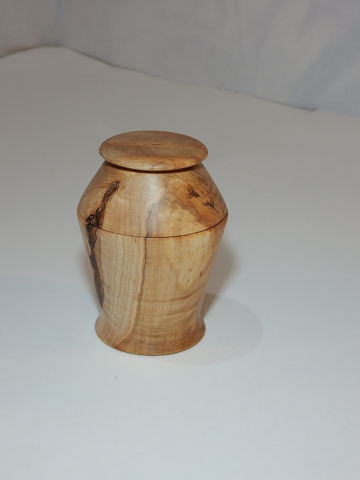 Maple Bowl with Lid, Handmade Lathe Turned Box, Artisan Crafted