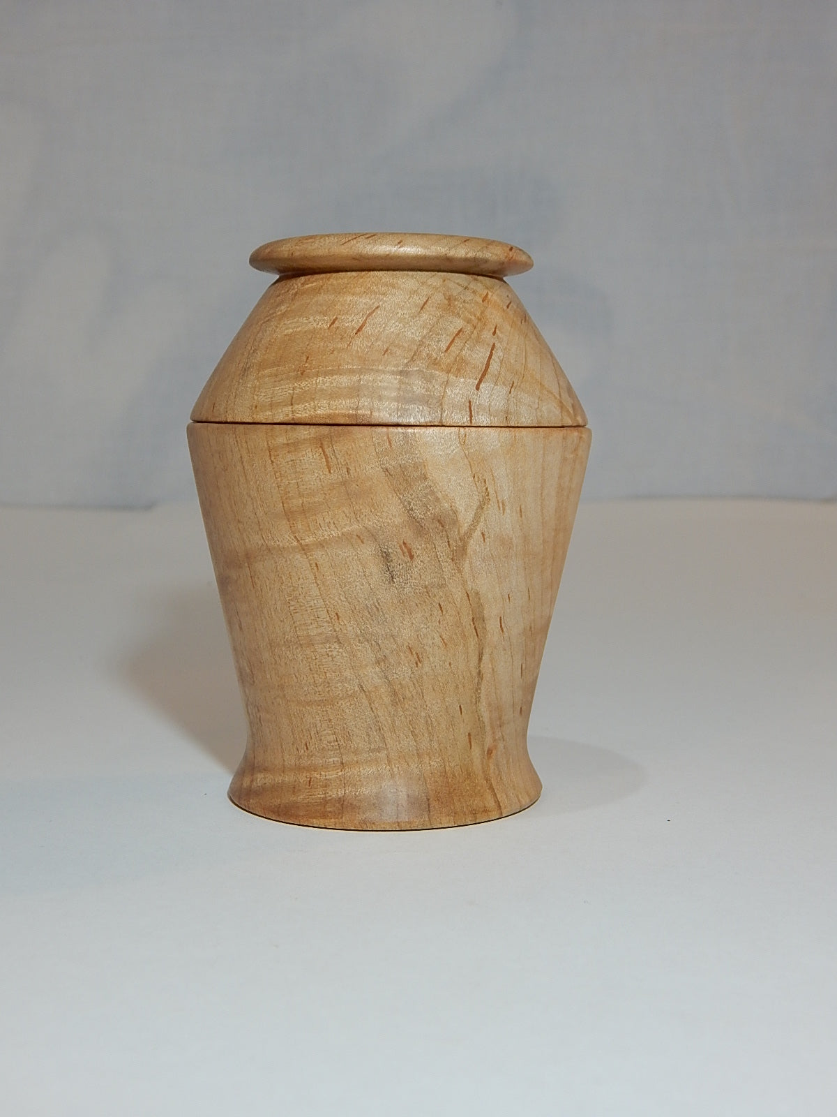 Maple Bowl with Lid, Handmade Lathe Turned Box, Artisan Crafted