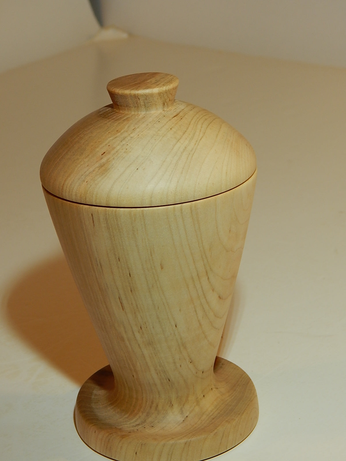 Maple Bowl with Lid, Handmade Lathe Turned Box, Artisan Crafted